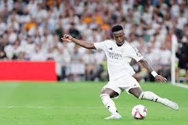 这外援猛得很！肯德里克-戴维斯16投12中&罚球18中15砍43分6板9助.